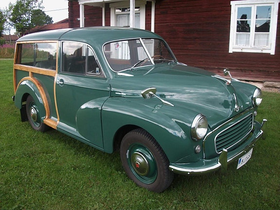 Morris Traveller 13 of 18