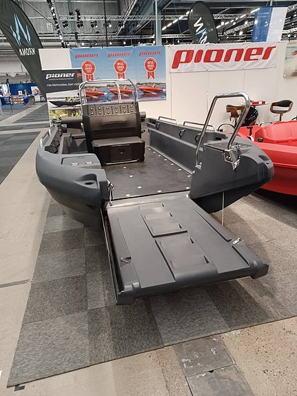 Pioner Multi bogport med 80 Hk Mercury - NY