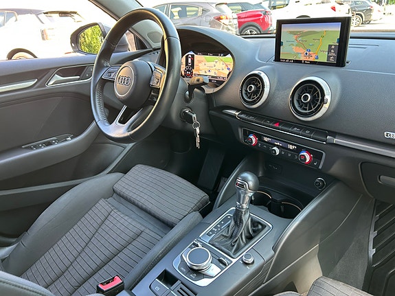 Audi A3 10 of 16