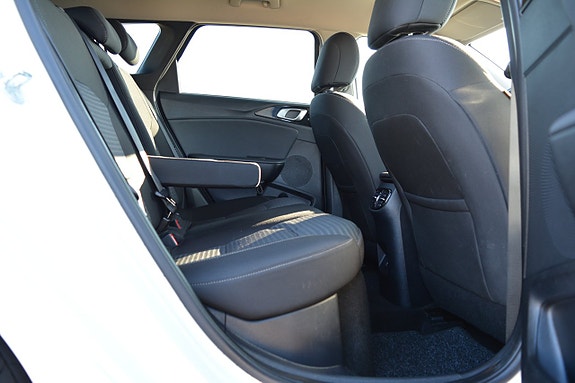 Kia Ceed 23 of 30