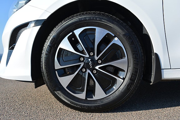 Kia Ceed 15 of 30