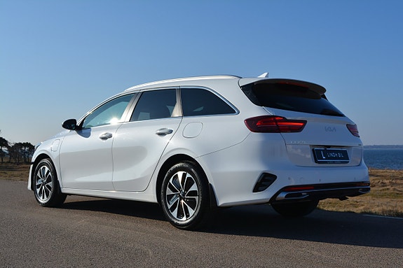 Kia Ceed 6 of 30