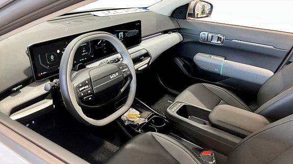 Kia EV4 8 of 20