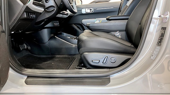 Kia EV4 16 of 20