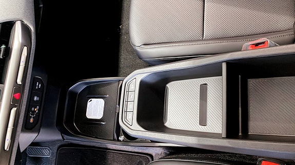 Kia EV4 18 of 20