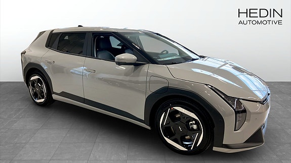 Kia EV4 4 of 20