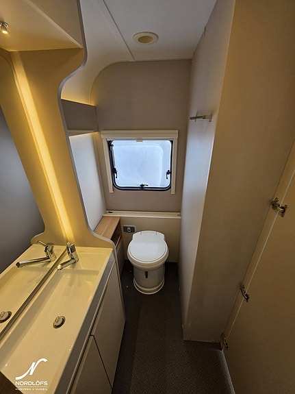 Adria ADORA 613 HT Alde / Förtält Isabella - KAMPANJ 14 of 16