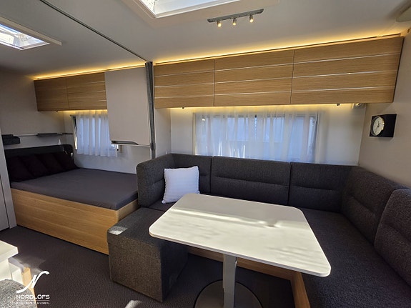 Adria ADORA 613 HT Alde / Förtält Isabella - KAMPANJ 16 of 16