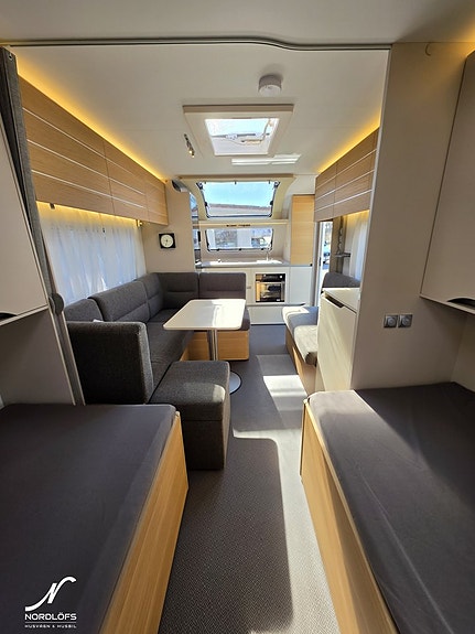 Adria ADORA 613 HT Alde / Förtält Isabella - KAMPANJ 15 of 16