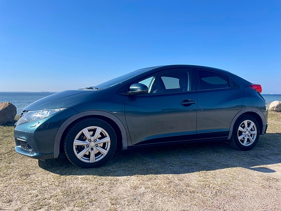 Honda Civic 2 of 5