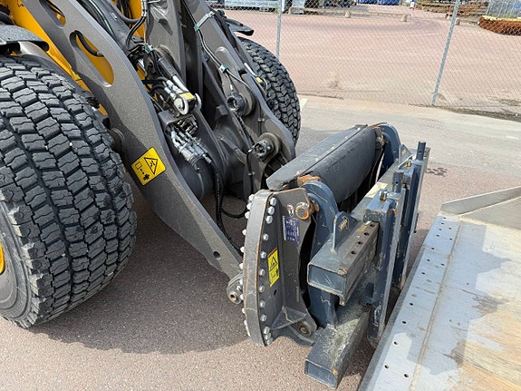Volvo L60H / Skevfäste/ Lockup / CDC  / MittX / 980 Tim 3 of 3