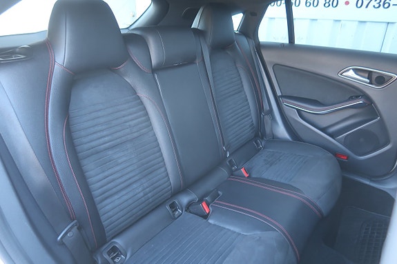 Mercedes-Benz CLA220 d 12 of 27