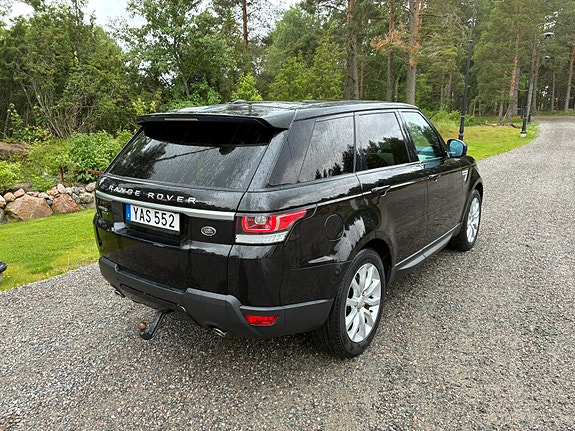 Land Rover Range Rover Sport 4 of 5