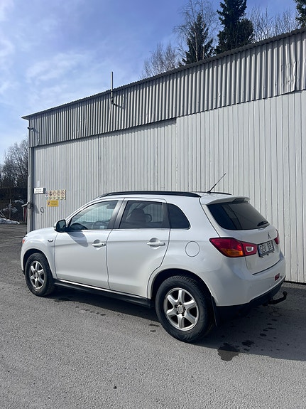 Mitsubishi ASX 2 of 7