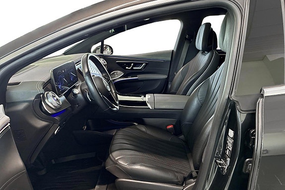 Mercedes-Benz EQS450 8 of 30