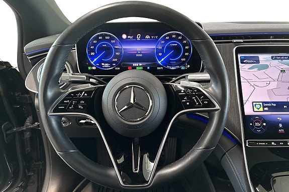 Mercedes-Benz EQS450 18 of 30
