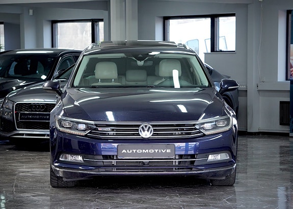 Volkswagen Passat 2 of 5