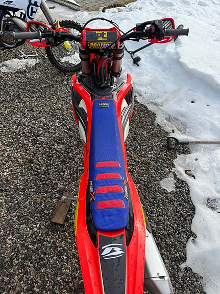 Beta 350cc 2 of 4