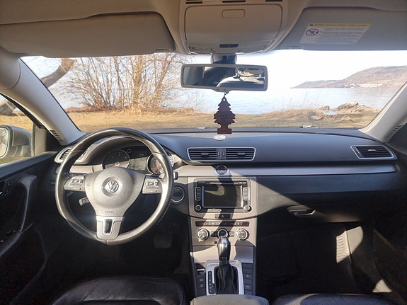 Volkswagen Passat 5 of 5