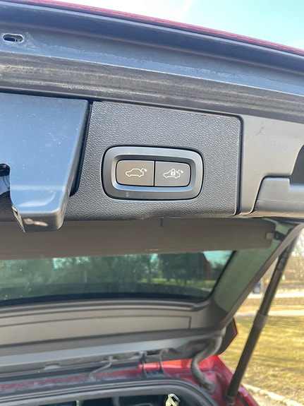 Volvo XC60 9 of 21