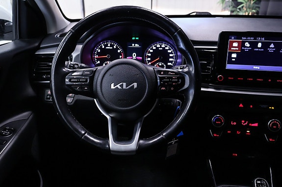Kia Rio 24 of 25
