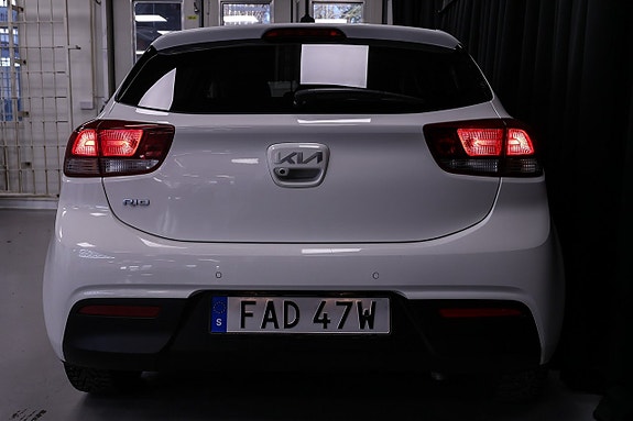 Kia Rio 9 of 25