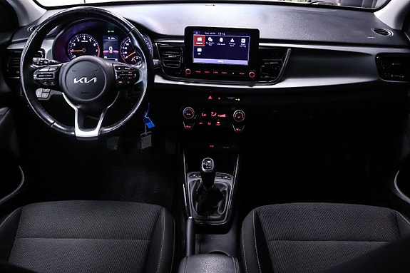 Kia Rio 23 of 25