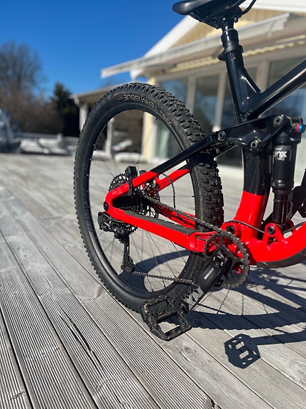 Product image 2 of 9