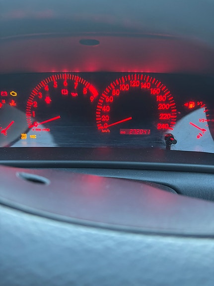 Toyota Corolla 4 of 8