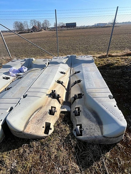 Vattenskoter brygga EZ-Dock 280 GRÅ inkl bryggfästen