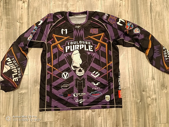 Product image 3 of 6