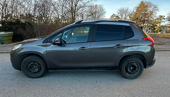Peugeot 2008 4 of 6