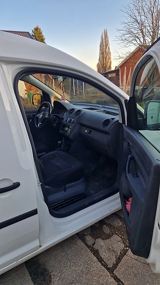 Volkswagen Caddy 3 of 5