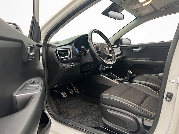 Kia Rio 10 of 29