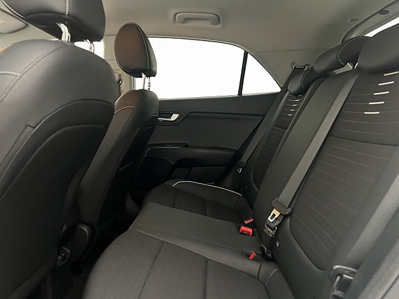 Kia Rio 24 of 29