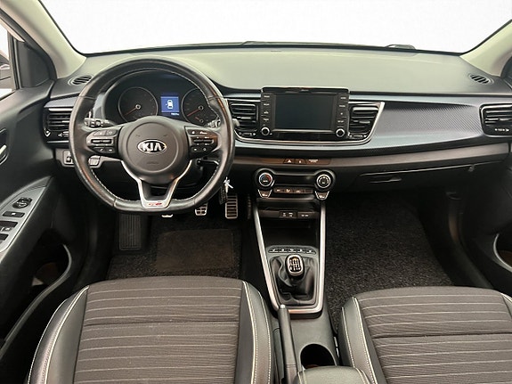 Kia Rio 11 of 29