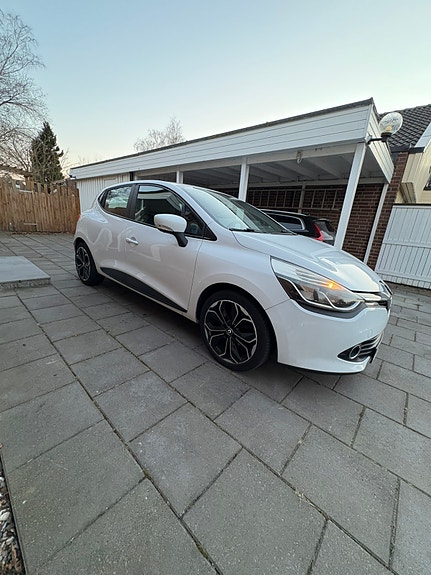 Renault Clio 10 of 10
