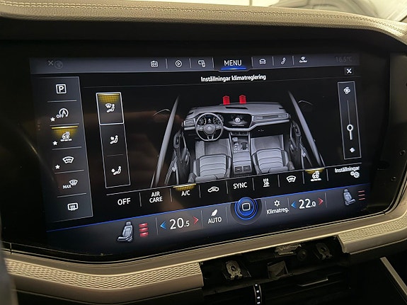 Volkswagen Touareg 14 of 15