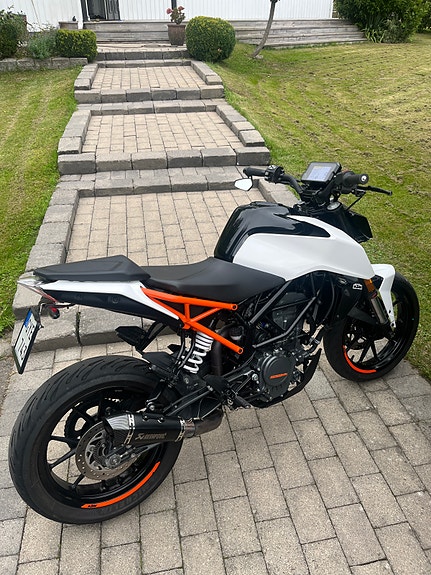 KTM 125 Duke 6 of 7