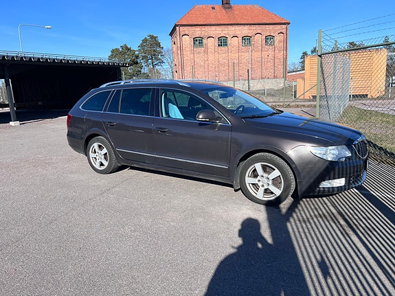 Skoda Superb 11 of 11