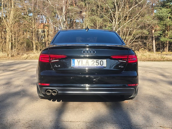 Audi A4 9 of 15