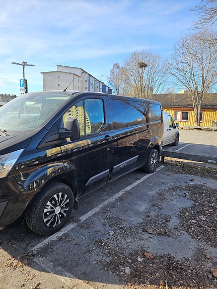 Ford Transit Custom 5 of 5