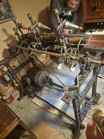 Product image 4 of 10