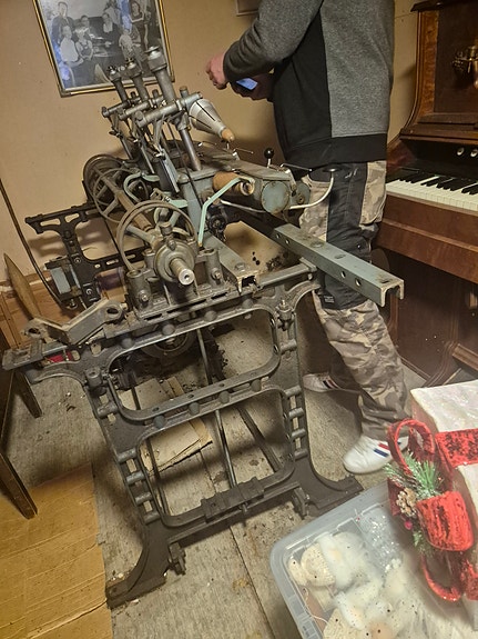 Product image 3 of 10