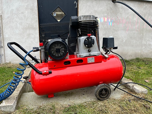 Product image 2 of 9