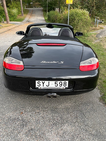 Porsche Boxster S 5 of 8