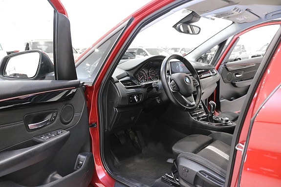 BMW 218 10 of 23