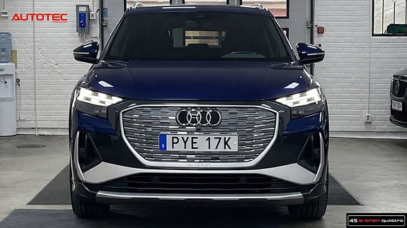 Audi Q4 e-tron 2 of 5