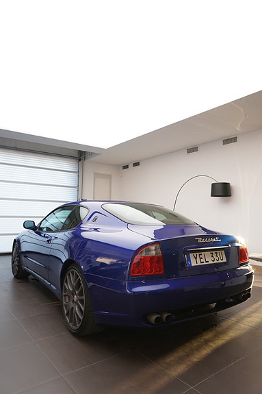 Maserati Coupe 2 of 5