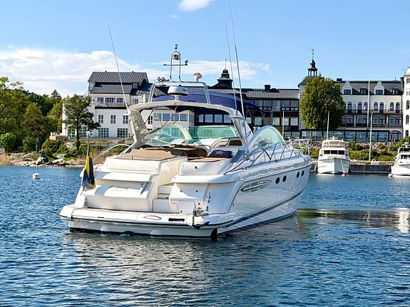 Fairline 52 Targa -03 3 of 12